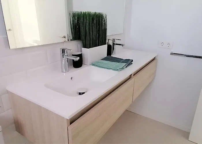 Casa Cactusa En Playa Blanca, Yaiza, Lanzarote *