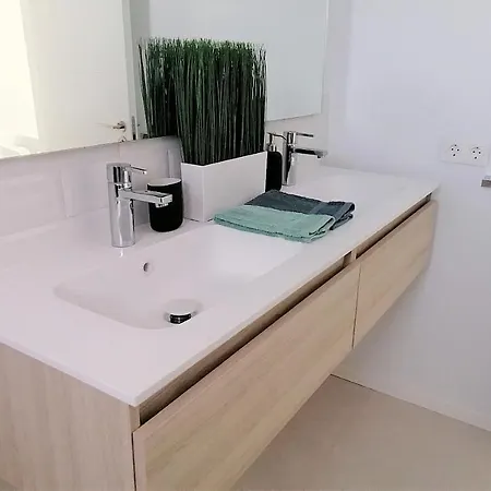 Casa Cactusa En Playa Blanca, Yaiza, Lanzarote *